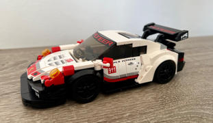 Your World of Building Blocks Mould King 27010 Porsche 911 Sports Car Review