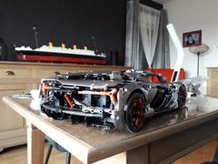Your World of Building Blocks K-BOX 10246B Lamborghini Terzo Millennio Review