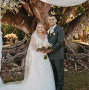 Dareth Colburn Kylie Crystal & Pearl Beaded Veil Review