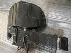 Southern Trapper Boone's Beaver Lodge Holster Review