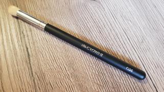 Crownbrush C526 Pro Dome Crease Brush Review