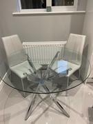 LoungeLiving.co.uk Mark Harris Daytona 110cm Round Glass Dining Table Review