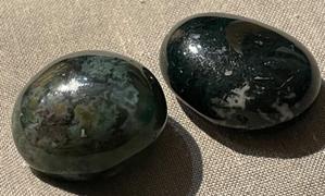 The Psychic Tree Agate Polished Tumblestone - Moss Agate Healing Crystals Review