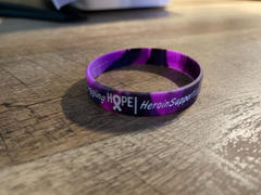 HeroinSupport.org Hate the Disease of Addiction NOT those Struggling - Wristband Review