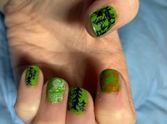 Maniology Tropix Collection: Limelight (B218) - Fresh Grass Green Stamping Polish Review
