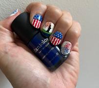 Maniology Occasions: Stars & Stripes (m054) - Nail Stamping Plate Review