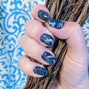 Maniology House of Horrors XL: Blood Suckers/Midnight Dreary (m064) - Nail Stamping Plate Review