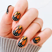 Maniology Mystic Woods: Leafy Feathers/Butterfly Wings (m127) - Nail Stamping Plate Review