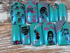 Maniology Rockabilly (m228) - Nail Stamping Plate Review
