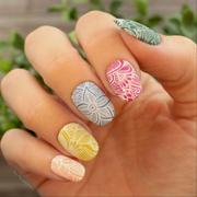 Maniology Paisley Flow: Blissful Blooms (m203) - Nail Stamping Plate Review