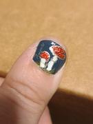 Maniology Magic Mushrooms (m280) - Nail Stamping Plate Review