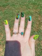 Maniology Hop To It (m303) - Nail Stamping Plate Review