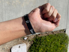 Deuce Brand Believe. Why Not Me. Wristband Review