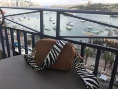 Elie Beaumont London Crossbody White (Leopard strap) Review