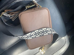Elie Beaumont London Crossbody Navy (Gold Chain Strap) Review