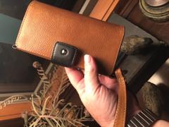 Vaja Global Lola XO - iPhone 8 Plus Wallet leather wristlet case Review