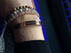 MantraBand® I AM WHO I CHOOSE TO BE Review