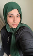 Al Shams Abayas Jersey Hijab - Emerald Review