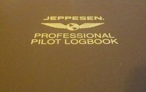 PilotMall.com Jeppesen Professional Pilot Logbook JS506050 Review