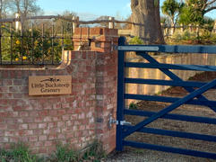 Bramble Signs Extra Large House Sign 500 x 220mm Review
