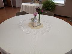 tableclothsfactory.com 132 Ivory Polyester Round Tablecloth Review