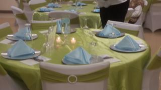 tableclothsfactory.com 90 | Apple Green Satin Overlay | Seamless Square Table Overlays Review