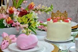 tableclothsfactory.com 2 Matte Gold Metal Princess Crown Cake Topper, Wedding Cake Decor Review