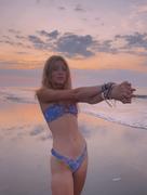Kulani Kinis Strapless Bandeau Bikini Top - Bombshell Beach Review