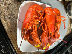 Get Maine Lobster Two Wicked Big Live Maine Lobsters (2-2.5 lbs) Review