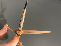iCandy Scissors iCandy ALL STAR Rose Gold Scissor & Thinner Bundle (6 inch) Limited Edition! Review