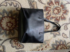Quince Classic Italian Leather Tote Review