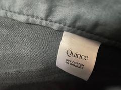 Quince Comfort Stretch Traveler 5-Pocket Pant Review