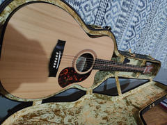 Acoustic Centre Maton SRS808C Acoustic Electric Guitar Review