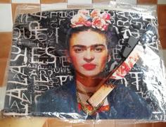 Michele Bazar Pochette Frida Kahlo nera Review
