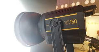 Strobepro Studio Lighting Godox VL150 150W COB LED Video Light Review