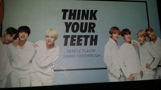 HALLYU MART VTXBTS Think your teeth Jumbo kit black white +7 Photo cards Review