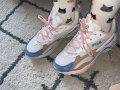 fila ray holographic pink