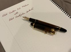 Bunbougu.com.au Pilot Custom 823 Fountain Pen Gift Set - Amber - 14k Gold Review
