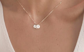 Luxe Rose Personalized Disc Necklace Review