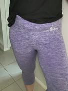 Just Strong Seamless Purple Ombre Capris Review