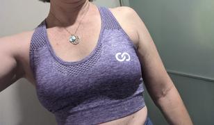 Just Strong Seamless Mesh Purple Sports Bra Review