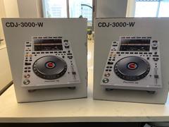 DJ TechTools Pioneer CDJ-3000-W Limited Edition Review