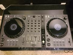 DJ TechTools Pioneer DDJ-FLX6 DJ Controller Review