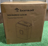bonsaii-shop Bonsaii C234-B 8-Sheet P-4 High-Security Credit Card & Staples Shredder Portable Handle Design with 3.5 Gallons Wastebasket Review