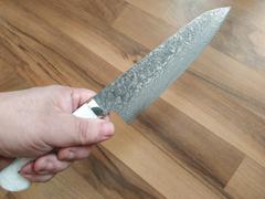 JapaneseChefsKnife.Com Mr. Itou R-2 Custom Damascus Gyuto 180mm (7 inch) White Corian Handle (IT-729) Review