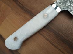 JapaneseChefsKnife.Com Mr. Itou R-2 Custom Damascus Gyuto 180mm (7 inch) White Corian Handle (IT-729) Review