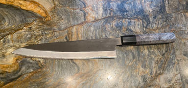 JapaneseChefsKnife.Com Hinoura White Steel No.1 Kurouchi Series Wa Gyuto 210mm (8.2 Inch, Octagonal Blue Color Stabilized Maple Burl Wood Handle, HS1-6B) Review