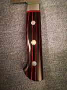 JapaneseChefsKnife.Com SHIKI 守護神 Guardian Series Santoku 180mm (7 inch, Black Pakka Wood Handle with Red-Stripes, SKBR-3) Review