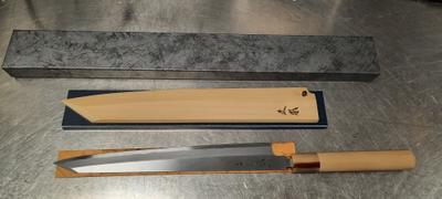JapaneseChefsKnife.Com Masamoto KS Series Hon Kasumi White Steel No.2 Kiritsuke Yanagiba (270mm to 330mm, 3 sizes) Review