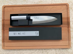 JapaneseChefsKnife.Com Kanetsugu Hybrid Wa Bocho Series Deba (150mm to 180mm, 3 sizes) Review